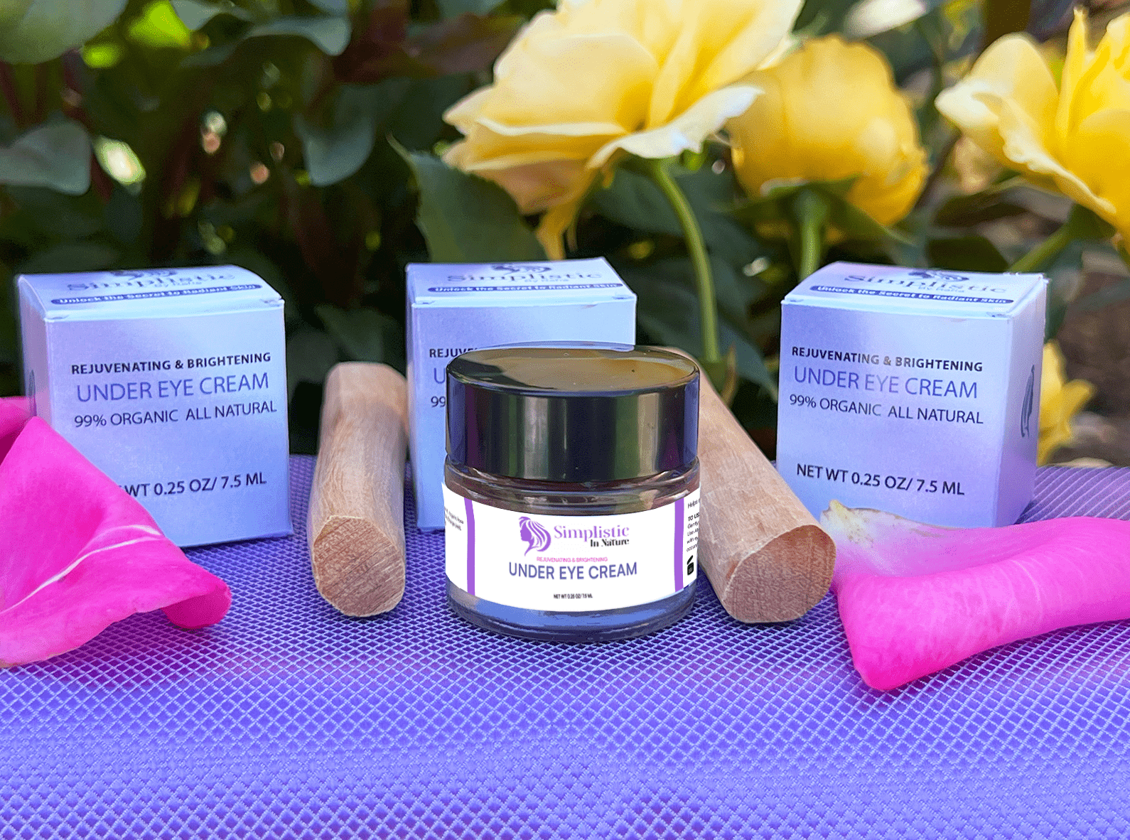 eye cream slider 0.25oz 4